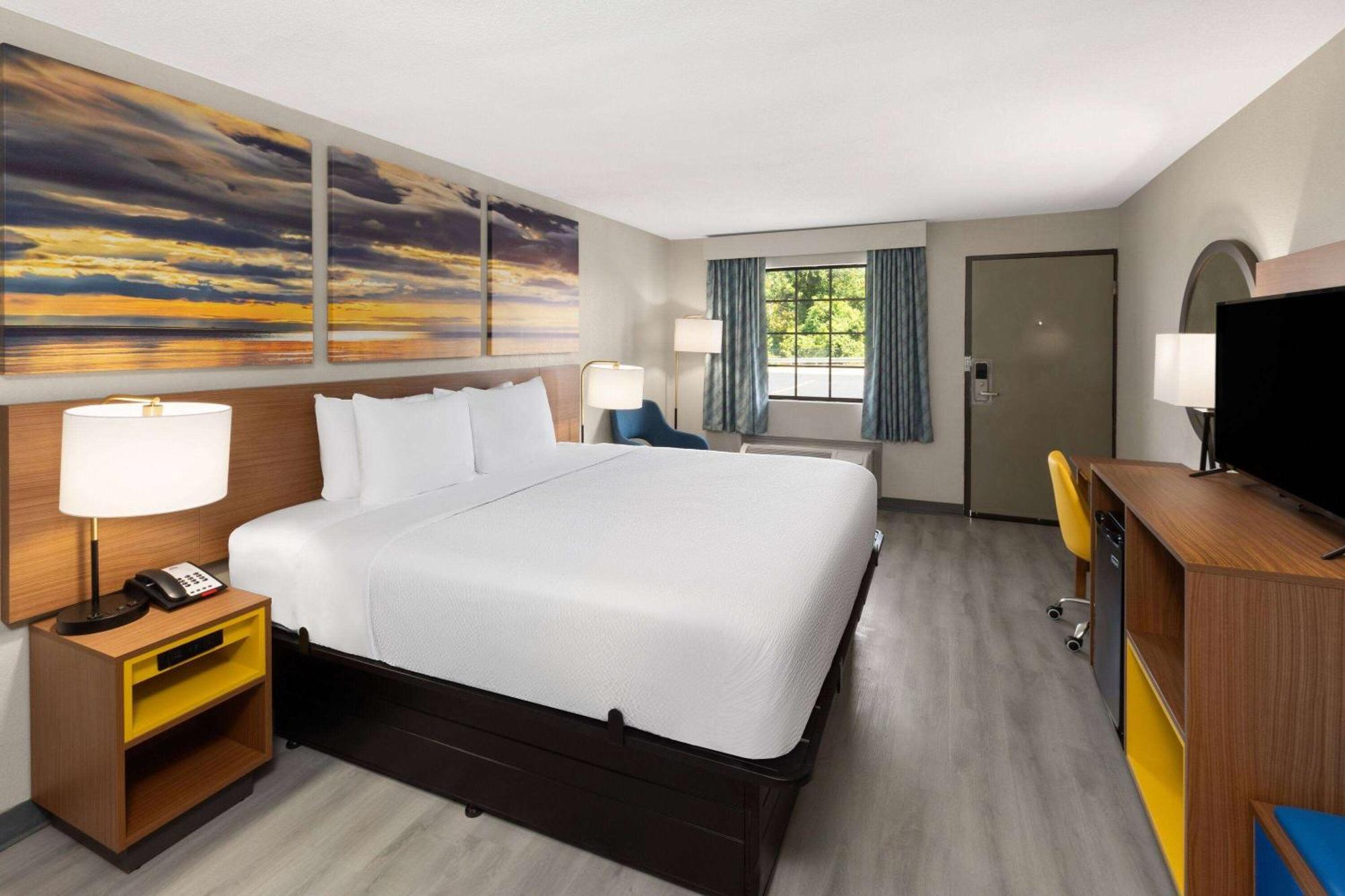 Days Inn & Suites By Wyndham Vicksburg Extérieur photo
