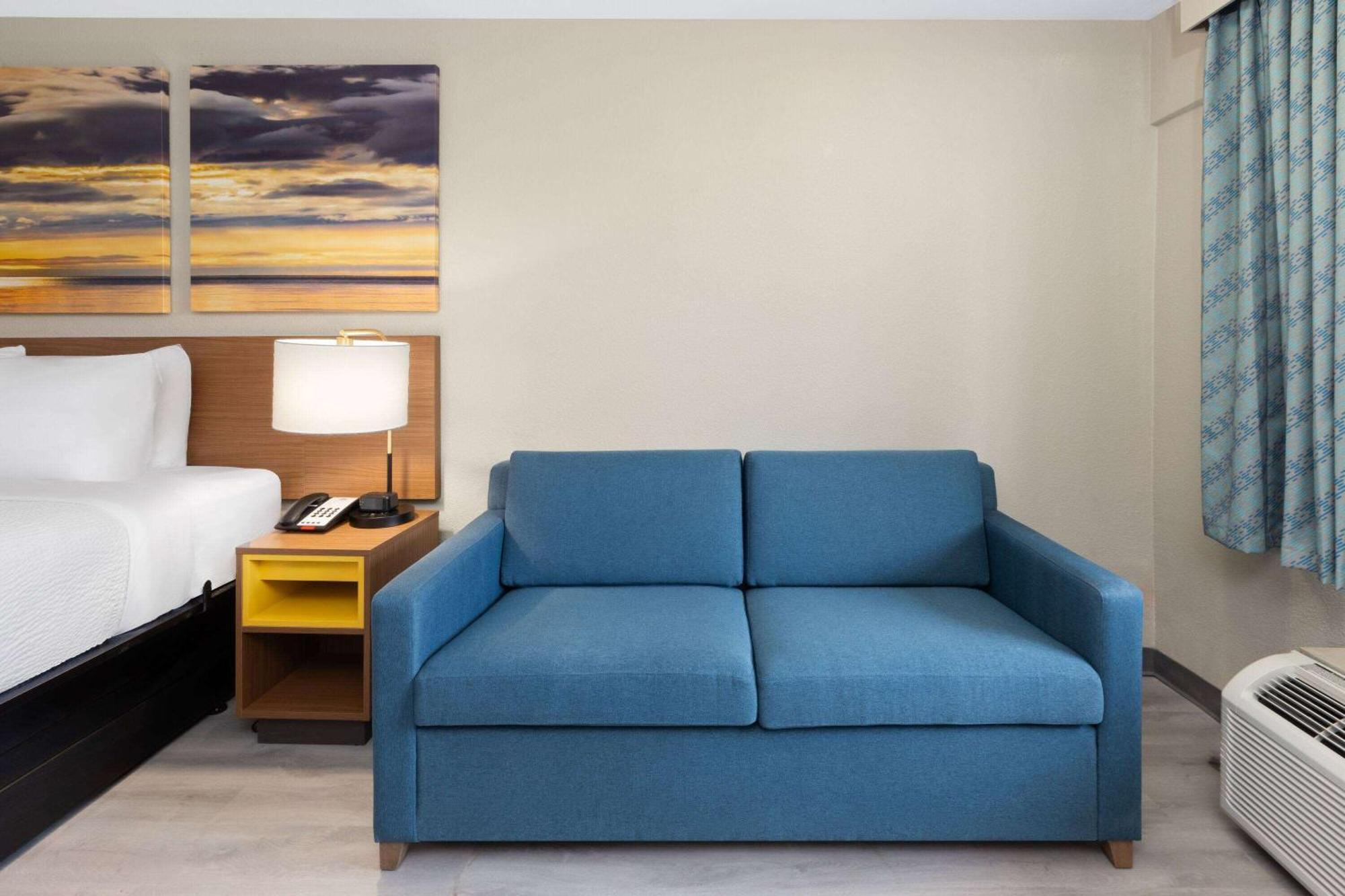 Days Inn & Suites By Wyndham Vicksburg Extérieur photo